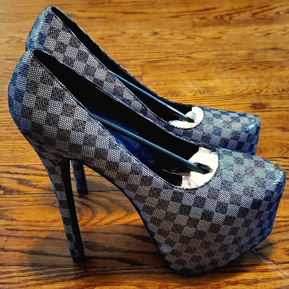 6 ½ inch heels